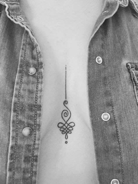 tatuajes entre los senos|13 tatuajes underboob que te inspirarán a tatuarte ahora mismo